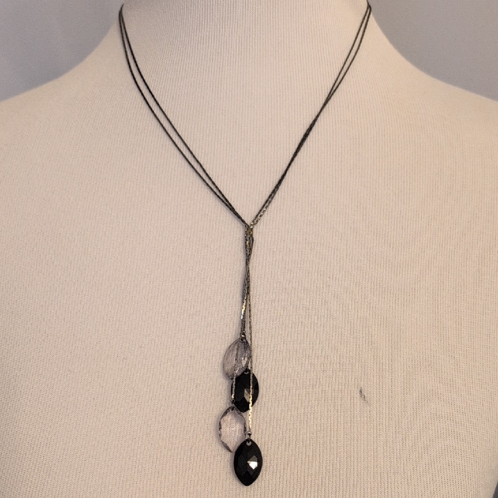 Layered Black and Clear Pendant Lariat Necklace With Matching Earrings
